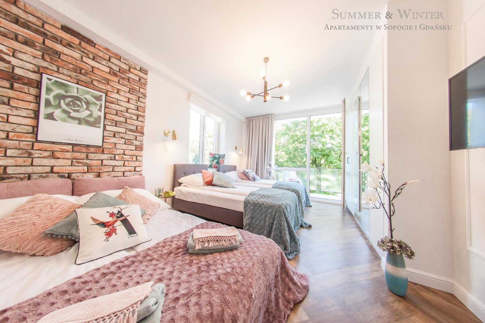 Family Luxury Pure Old Town Apartament 1-8, 2 Sypialnie I Salon, Parking Pub, 60M2 Gdansk Bagian luar foto